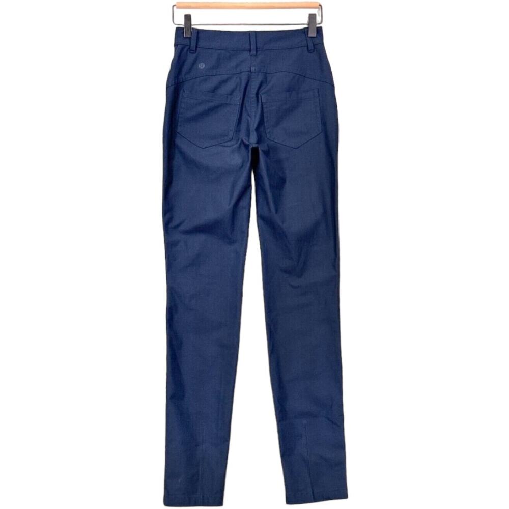 Lululemon Women’s City Sleek 5 Pocket Slim Leg Warpstreme Pant Navy Blue Size 2
